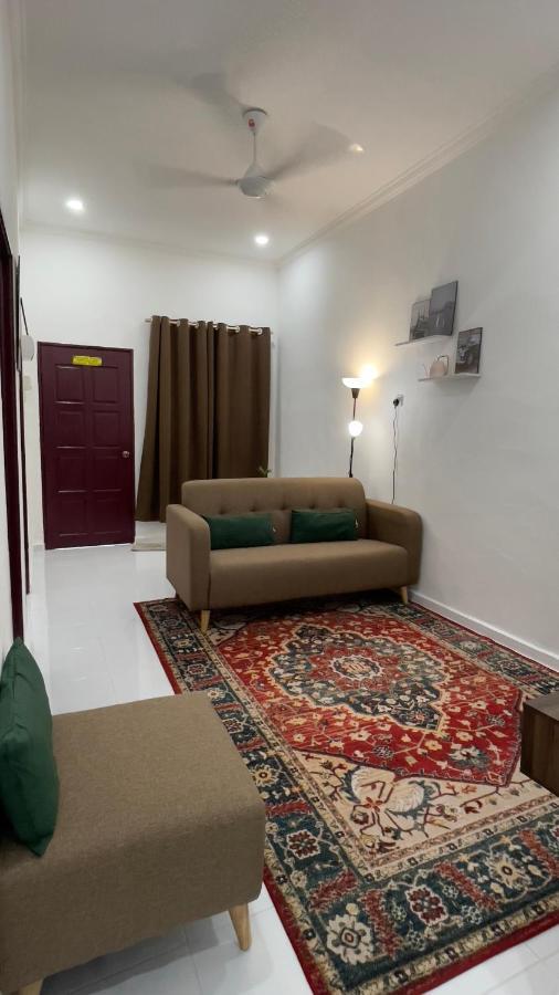 Holiday home Rezeki Indah Hstay Self Check In